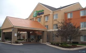 Holiday Inn Express Lapeer